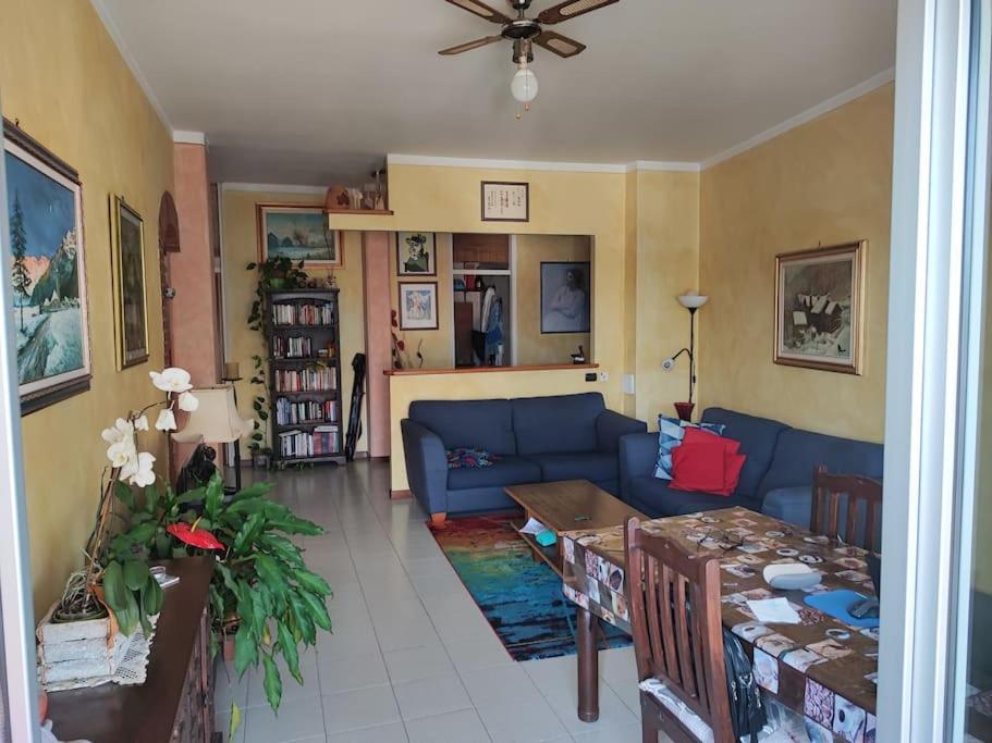 Appartamento Chic Vista Lago - Casa Janis Verbania Esterno foto